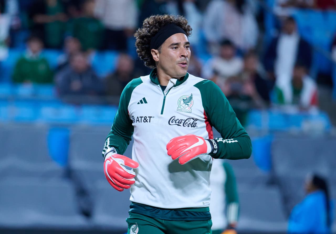 Se busca rival para Memo Ochoa en la portería del Tri