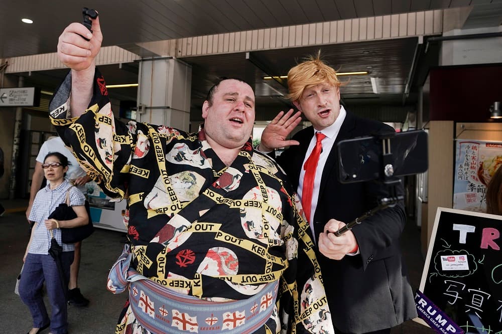 Algunos se vistieron incluso como el presidente.