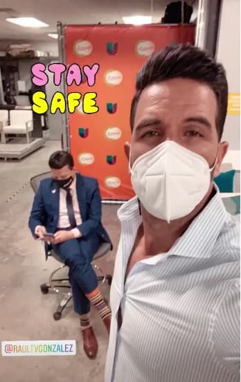 Carlitos y Yisus regresaron al show con todos los lineamientos de protección.