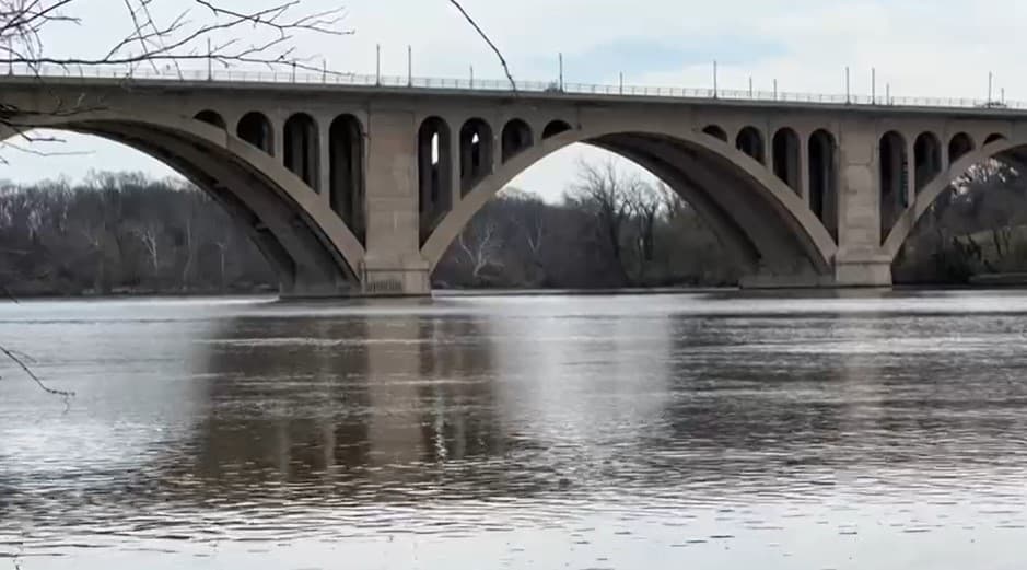 A través de esta, se buscará determinar las causas y circunstancias de muerte.