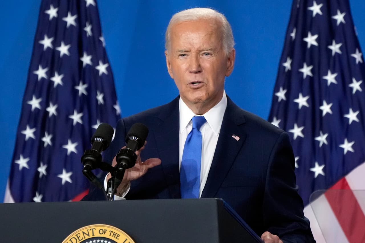 En qué consiste el nuevo plan de Biden para limitar los incrementos en los precios de las rentas y desarrollar viviendas asequibles