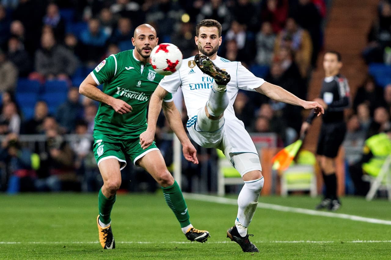 Real Madrid no lució cómodo en la cancha y sintió la ausensia de los referentes.