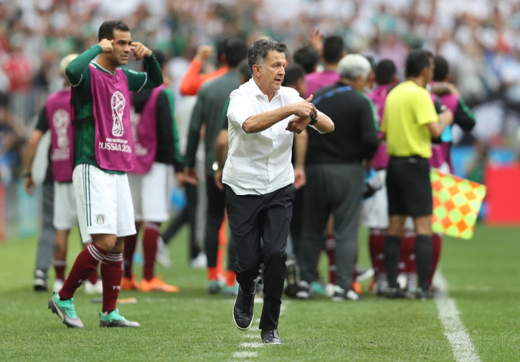 El estratega empezó a contar el tiempo para que llegara a la cumbre de una celebración gigante.