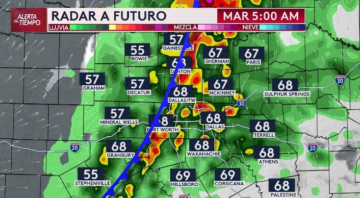 Cerca de las 5 de la mañana, 
<b>lluvias de moderadas a intensas podrían afectar a Dallas, Fort Worth, Denton y gran parte del Metroplex</b>, incluso durante la primera parte de la hora pico del tráfico.