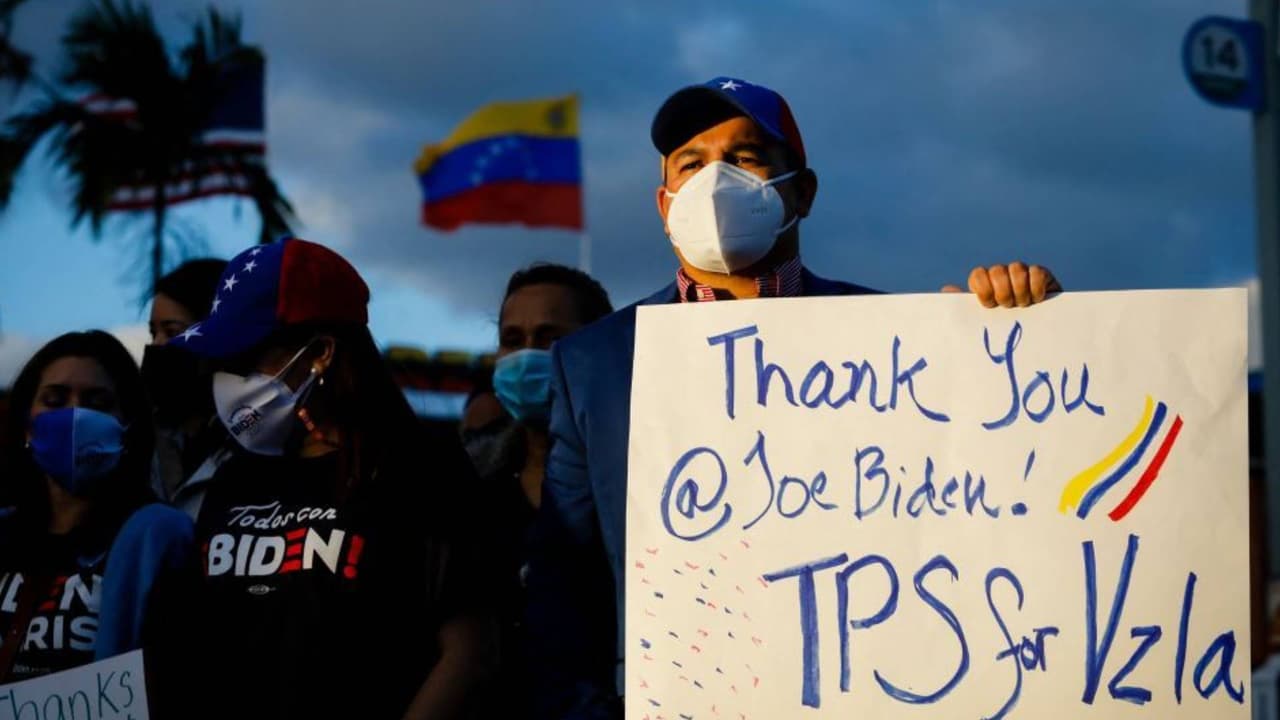 Futuro incierto del TPS: ¿Puede Trump eliminar la reciente ampliación del programa?