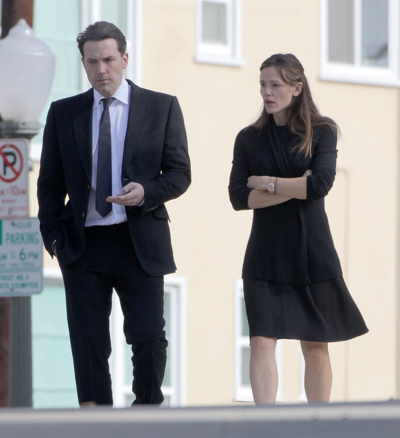 El matrimonio dejó en casa a sus tres pequeños hijos: Violet de 10 años; Saraphina, de 6, y Samuel de 3.