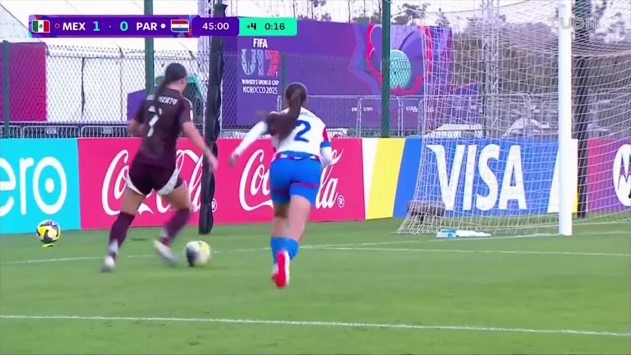 ¡Qué jugada del Tri! Gran desborde de Miyazato que manda centro, pero Stack no logra rematar bien