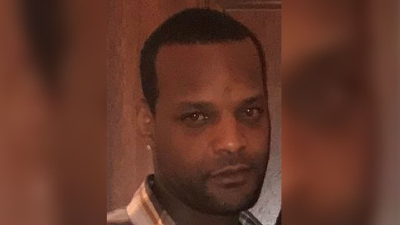 Richard Mcloud fue encontrado muerto en un estacionamiento