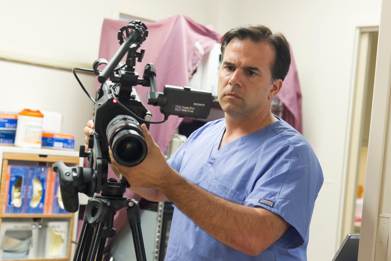 Los servicios de telemedicina pueden incluso utilizarse no sólo para consultas generales, sino también para terapias psicológicas o para monitorear de cerca a pacientes con condiciones específicas.