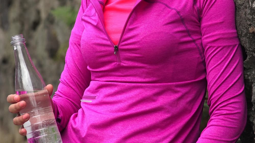 <b>Piscis</b> - 
<b>Regido por Neptuno</b>
<br>
<b>Retienes mucho los líquidos</b>
<br>Uno de los mayores problemas de Piscis es la retención de líquidos. Es importante que practiques ejercicios, evites las bebidas con cafeína y sustancias artificiales. En muchas ocasiones se precisa diuréticos o frutas que te ayuden a eliminar el exceso hídrico del cuerpo.