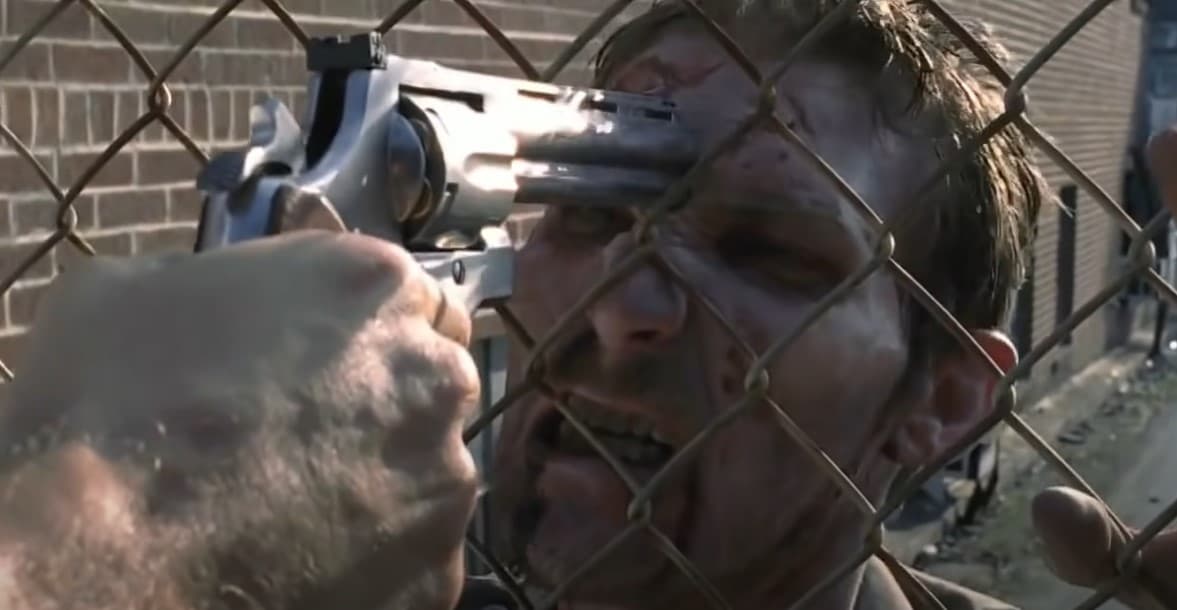 Esto debido a que varios consideran que la trama de ‘The walking dead’ se ha vuelto un tanto repetitiva, a diferencia de su precuela que se ha innovado para seguir siendo relevante en medio de tantas producciones que hablan sobre zombies.
<br>