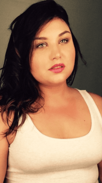 ¿Qué te parece el nuevo y sexy look de esta bella actriz?