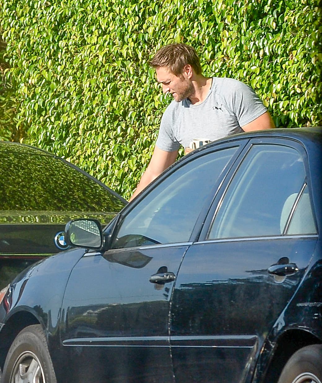 La madre de los tres hijos de Ben Affleck fue a hacer ejercicio junto a su pareja, el prominente CEO de CaliGroup.
<br>