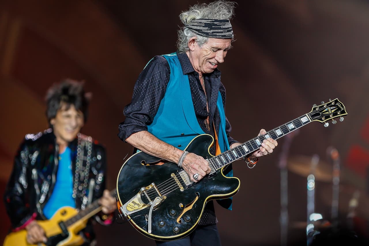 KEITH RICHARDS REVEALS HIS SONGWRITING SECRETS