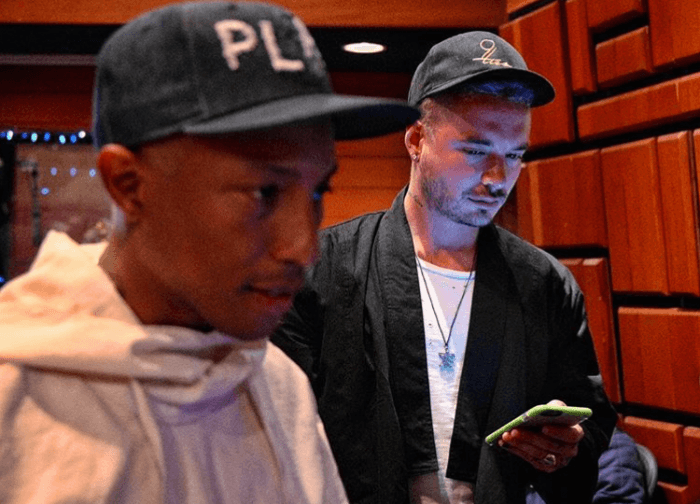 Pharrell Williams también se unió a esta producción, y con él interpreta el tema 'Safari'.