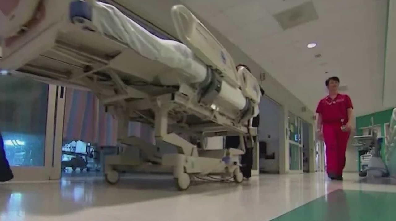 Incrementan trasladados a hospitales en San Diego de personas en custodia de ICE