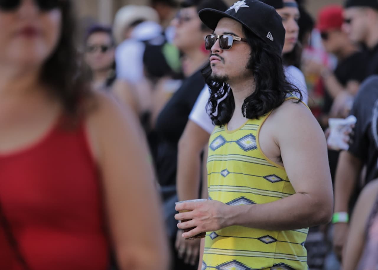 Este 3 de Octubre el Supersónico reúne las mejores bandas latinas en un solo escenario con una mezcla de arte, moda y gastronomía que hacen de este festival único y que no te puedes perder. Para más info supersonico.me