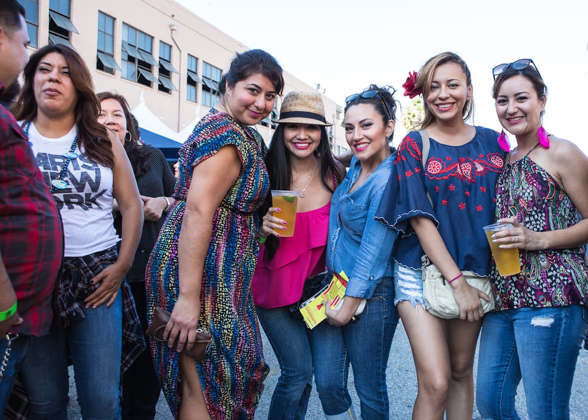 Este 3 de Octubre el Supersónico reúne las mejores bandas latinas en un solo escenario con una mezcla de arte, moda y gastronomía que hacen de este festival único y que no te puedes perder. Para más info supersonico.me