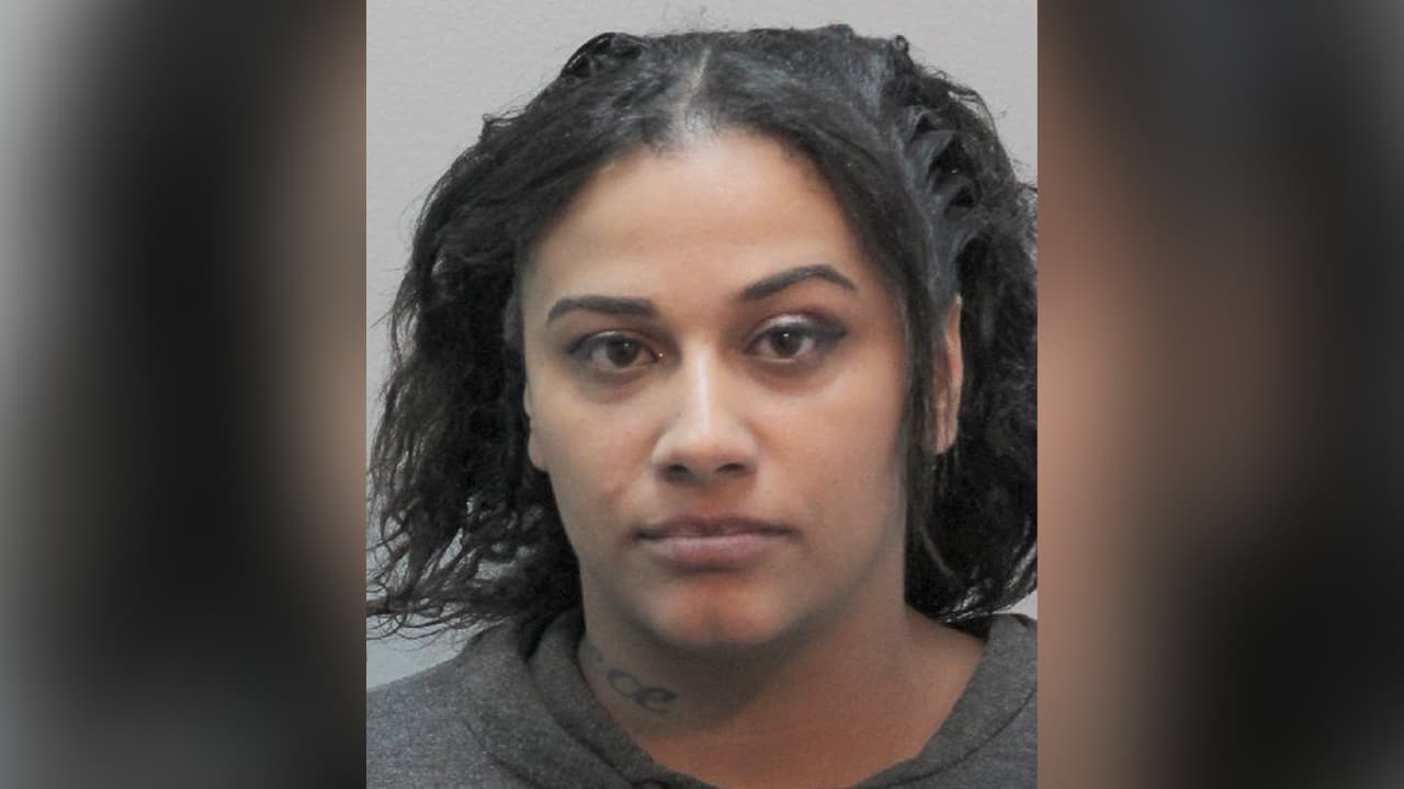 Frankie Lynette Guthie, es sospechosa de robo a una casa habitación y posesión de sustancias controladas.