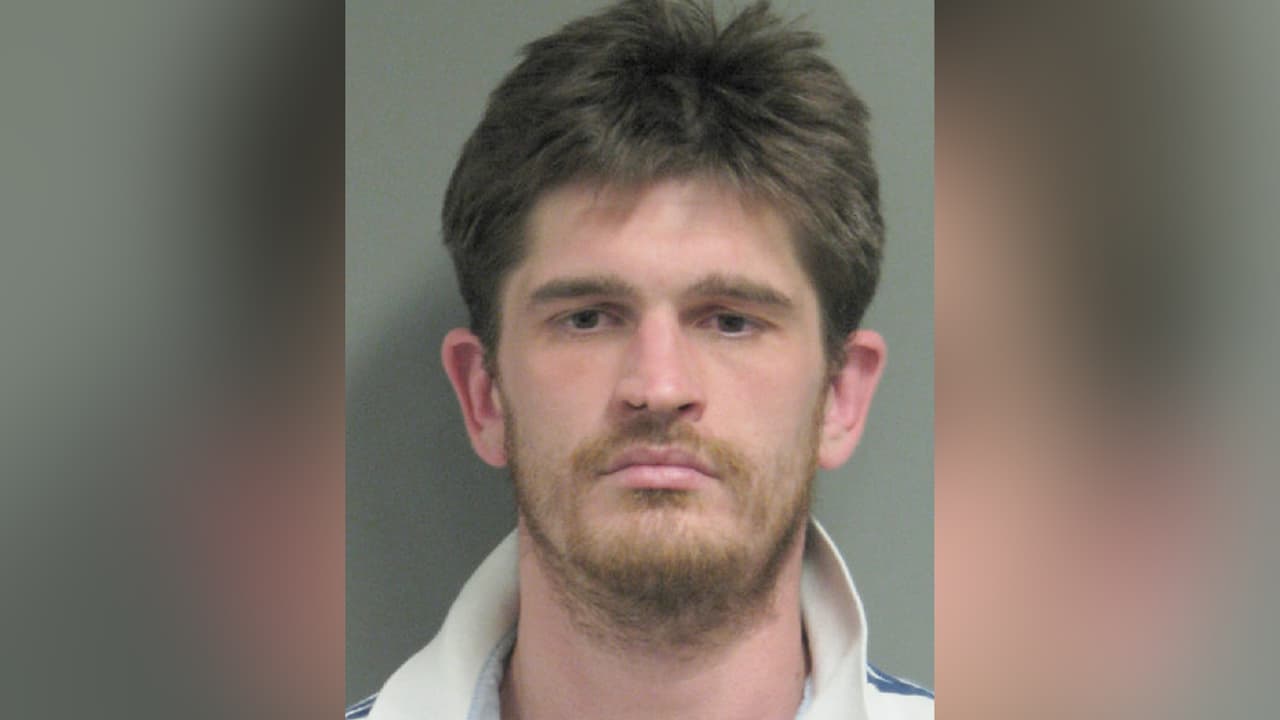 Roy Don Thompson Jr., es sospechoso de agredir a una mujer embarazada.