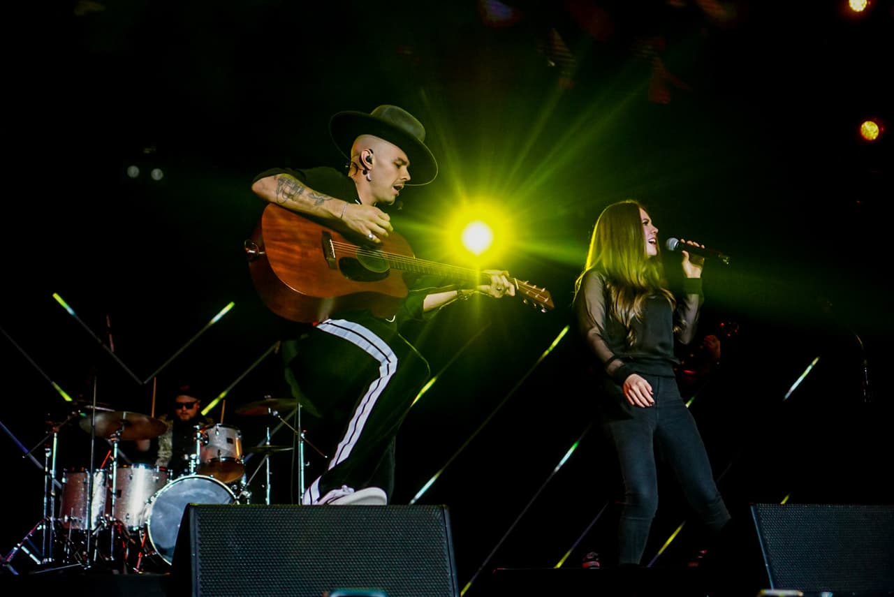 Los hermanos mexicanos establecieron el tono, para lo que fue una noche inolvidable.