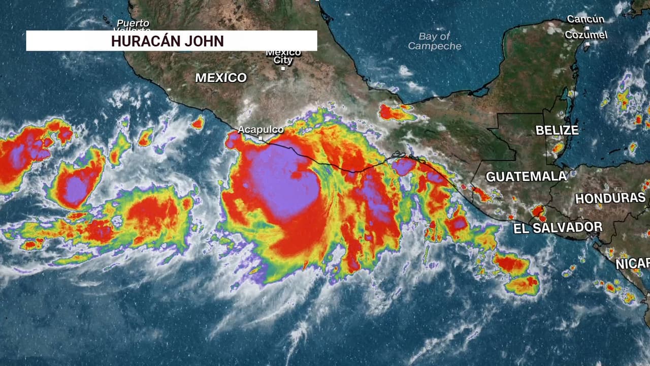 En un minuto: Huracán John se degrada a tormenta tropical tras tocar tierra al sur de México