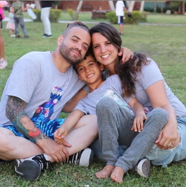 "Yo creo que todas las separaciones son muy dolorosas y opinar con respecto a eso es difícil sin saber la base de toda la situación", finalizó.