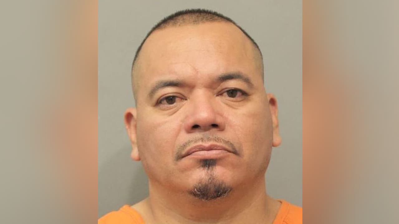 Ramón Saúl Bernal es sospechoso de conducir bajo la influencia del alcohol.