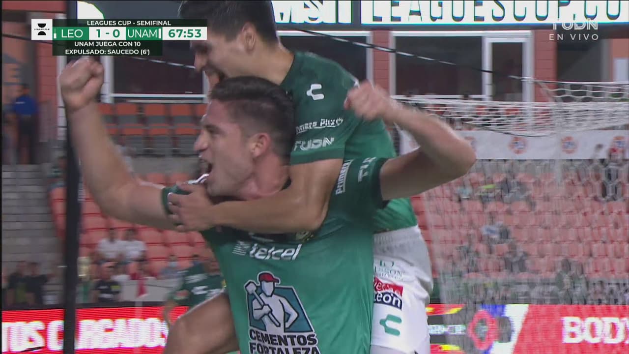 ¡Sentencia a Pumas! Santi Ormeño corona el vértigo del León con el 2-0