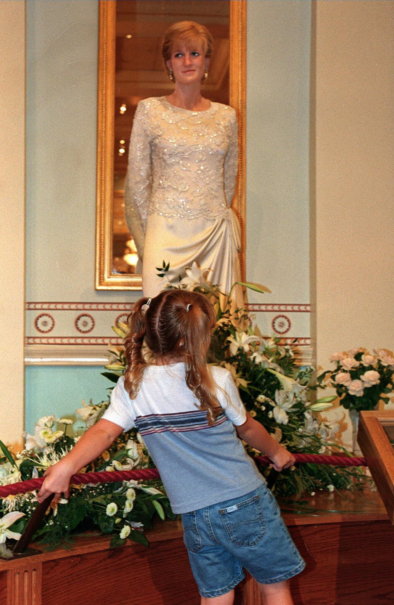 La atracción, con sede central en Londres, inmortalizará a la actriz del mismo modo que hizo con su fallecida suegra, Lady Di.