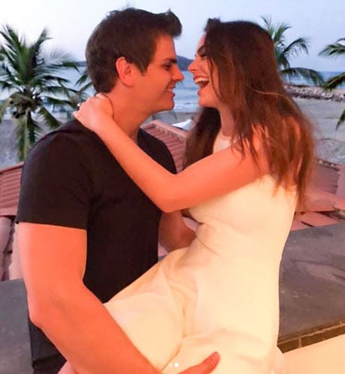 La también actriz de 30 años de edad ya había expresado sus deseos de convertirse en madre en varias ocasiones.