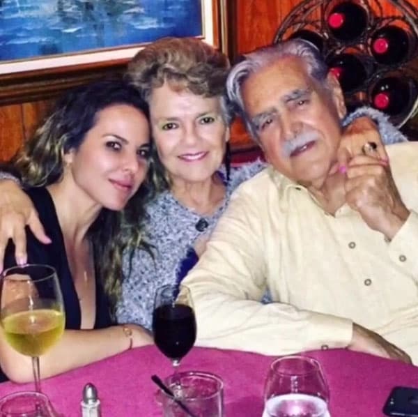 Se nota el gran amor familiar que se tienen en cada una de las fotografías que la actriz comparte en sus redes sociales.