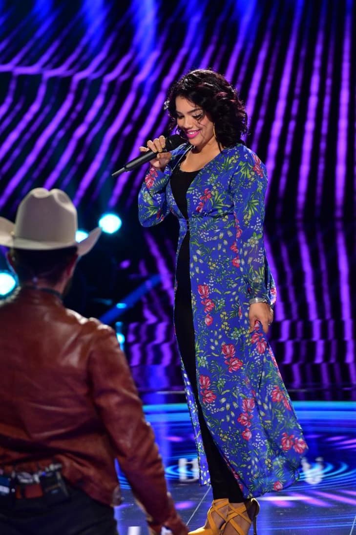 Tras esta intepretación, Joss Favela se dirigió a Bárbara.