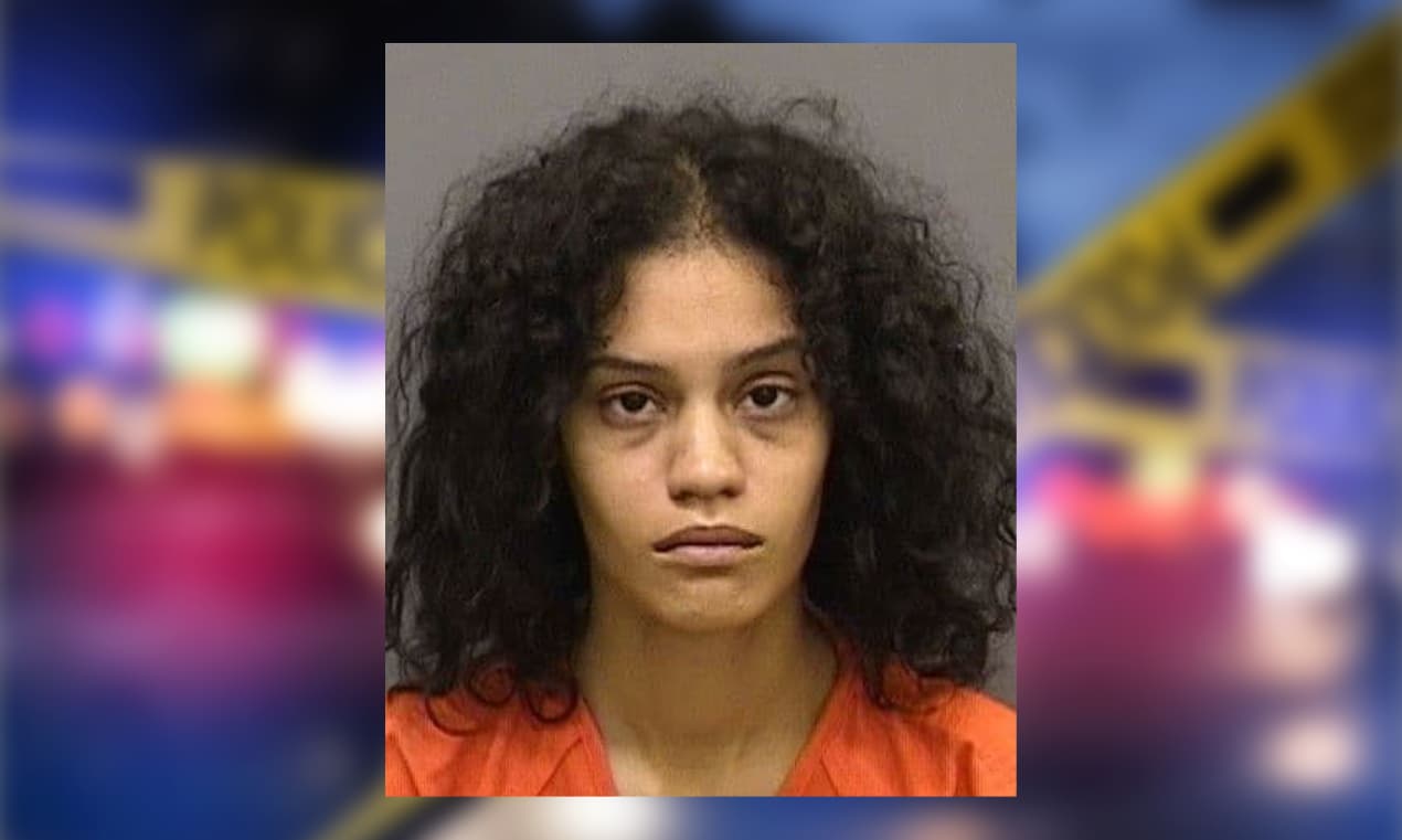 Arrestan a una mujer luego de que un niño de 3 años le disparó a un bebé en Tampa