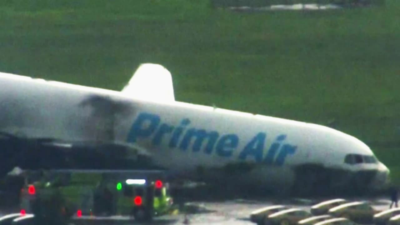 ¿Qué provocó el accidente aéreo en el Aeropuerto de Miami? Piloto analiza las imágenes del siniestro