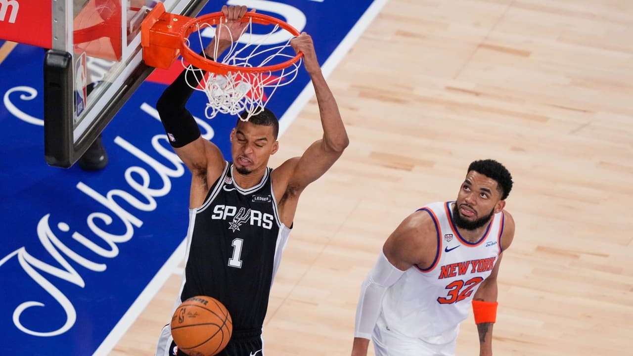 Spurs reaccionan en NY y vencen a los Knicks en el Juego 3 de las Finales de la NBA