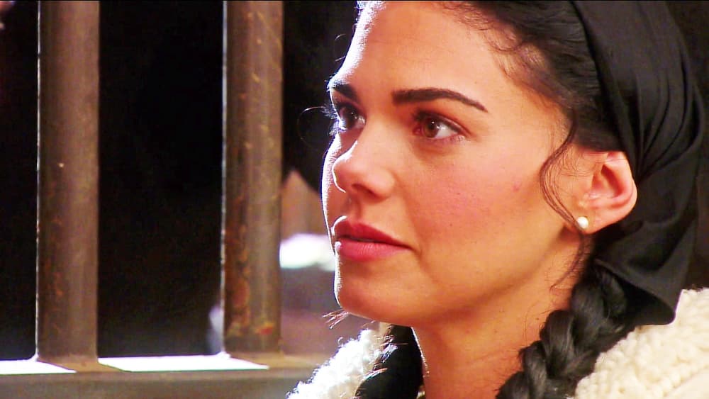 En Muchacha Italiana Viene a Casarse, Fiorella canceló la boda con Vittorio. ¿Pedro aprovechará esta oportunidad para conquistarla de nuevo?