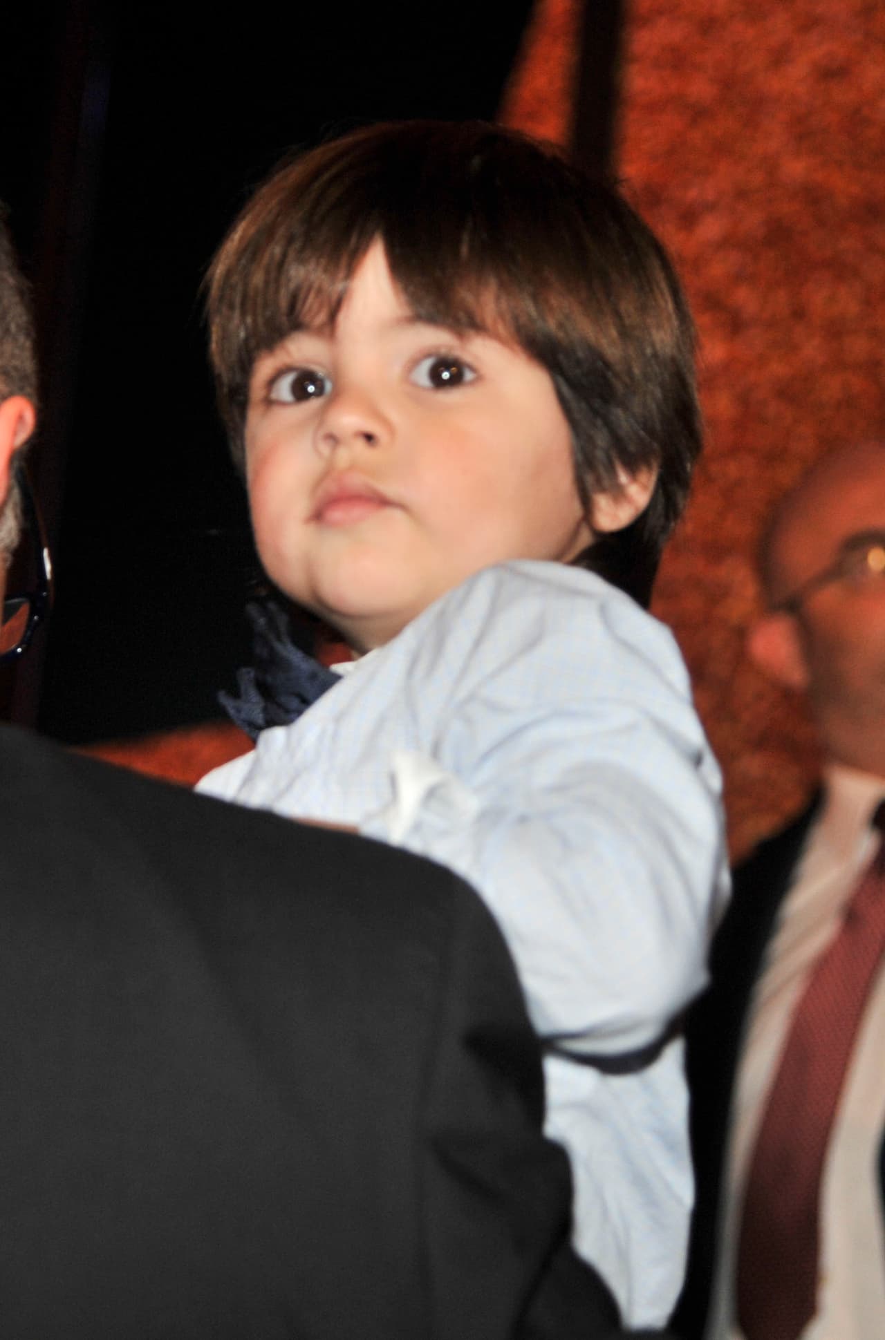 ¡Corre a jugar, Milan!