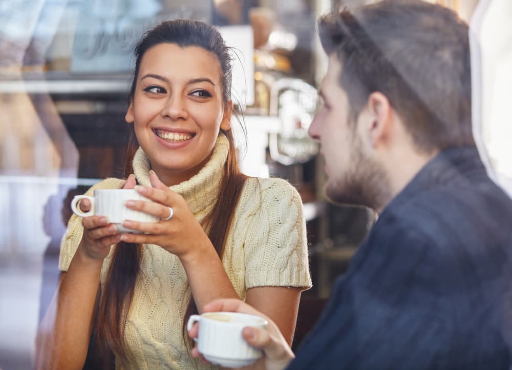 <b>Venus en Aries</b>
<br>La influencia es magnífica ya que implica una gran fuerza y belleza a quienes lo poseen. Es el tránsito que hace que los hombres se vuelvan conquistadores y las mujeres son inconquistables.
<br>