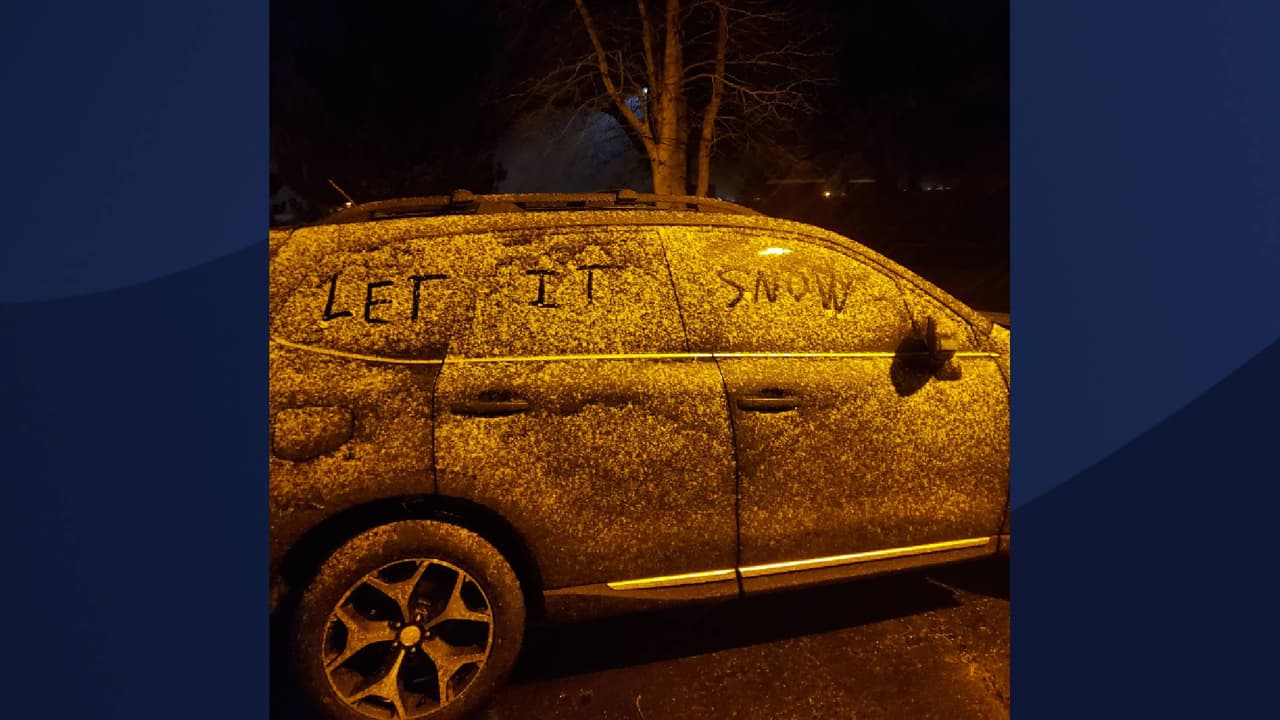 Mientras tanto, Flagstaff y otras ciudades del área norte de Arizona esperan nieve para esta noche.