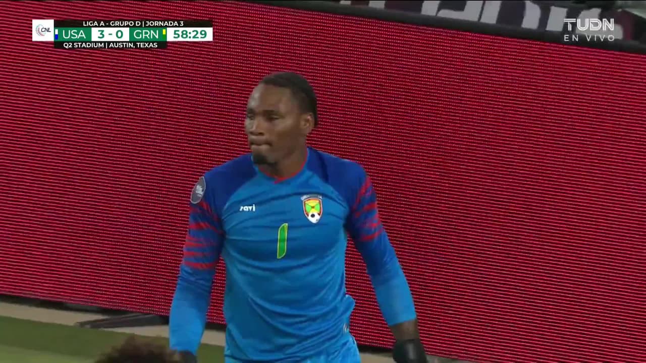 ¡TIRO ATAJADO! disparo por Luca de la Torre.