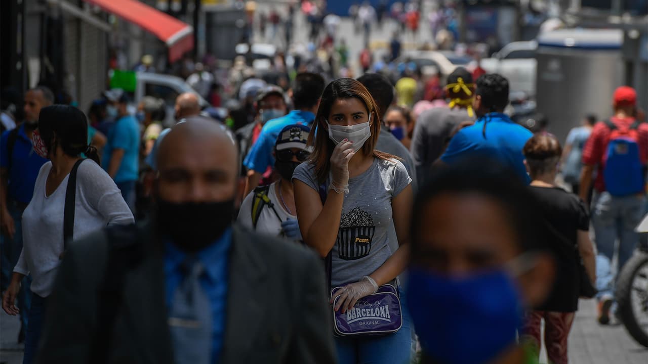 "No hay guantes, ni mascarillas": médicos alertan sobre el riesgo de la expansión del coronavirus en Venezuela