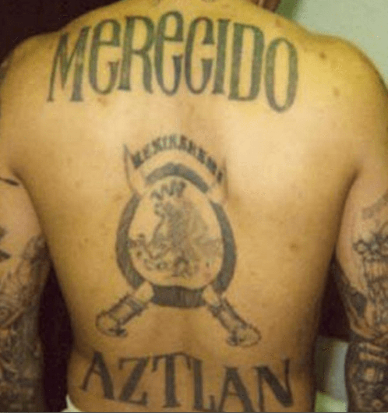 3. La 
<b>Texas Mexican Mafia</b> se formó en las cárceles de Texas a mediados de los 80 entre quienes buscaban defenderse de los integrantes del Texas Syndicate. Las autoridades consideran que es un grupo disciplinado, lo que ha dificultado controlarlo.
