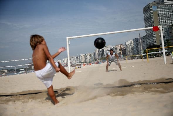 Y el deporte más popular es, por supuesto, el futbol.
