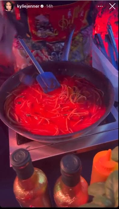 La cena no fue el único momento que ha trascendido de la fiesta posterior a la boda religiosa. 
<br>