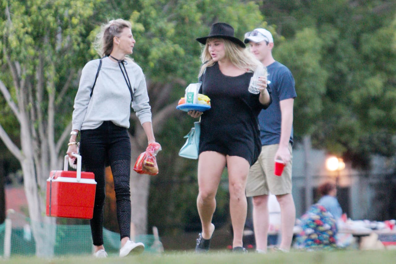 Lo que llamó la atención de las cámaras fue que nuevamente ha aumentado de peso.