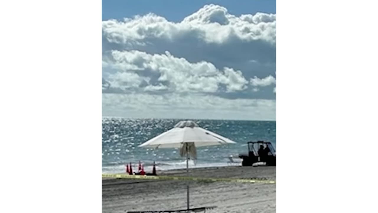 Agentes de la Policía investigan cuál fue la causa de muerte del joven.