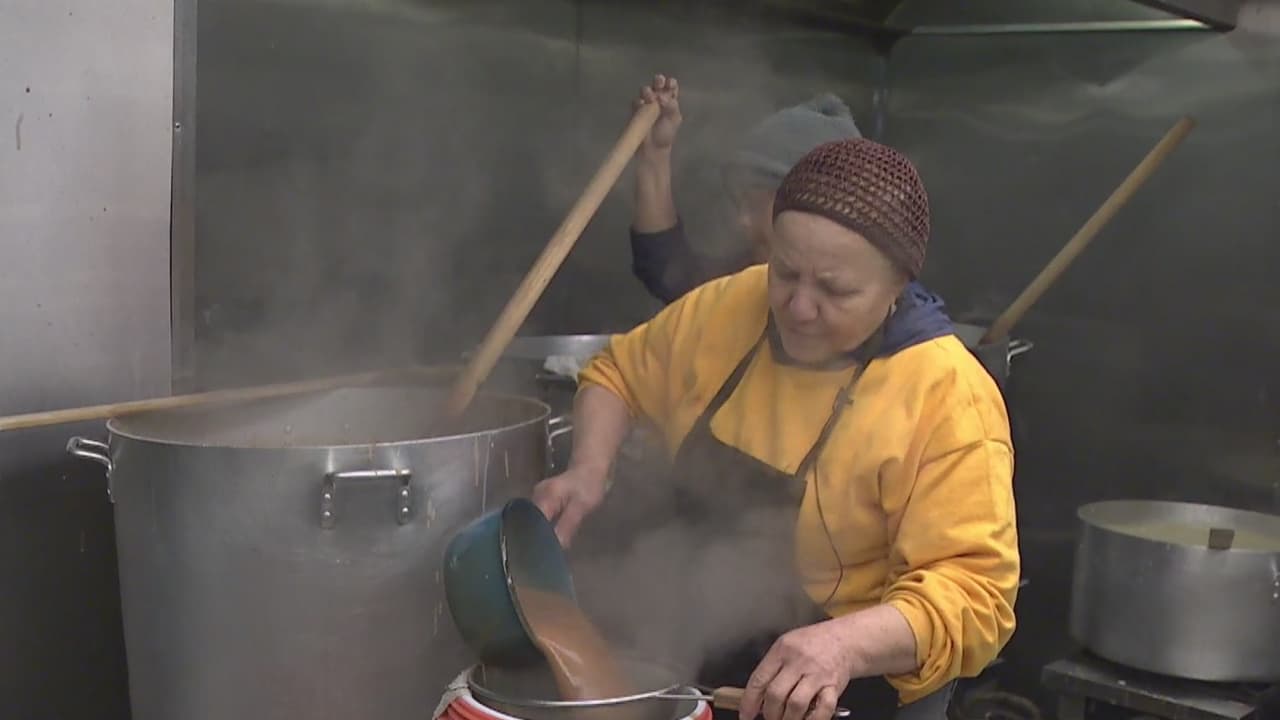 Las habichuelas con dulce, el postre que le da trabajo en Nueva York a una inmigrante