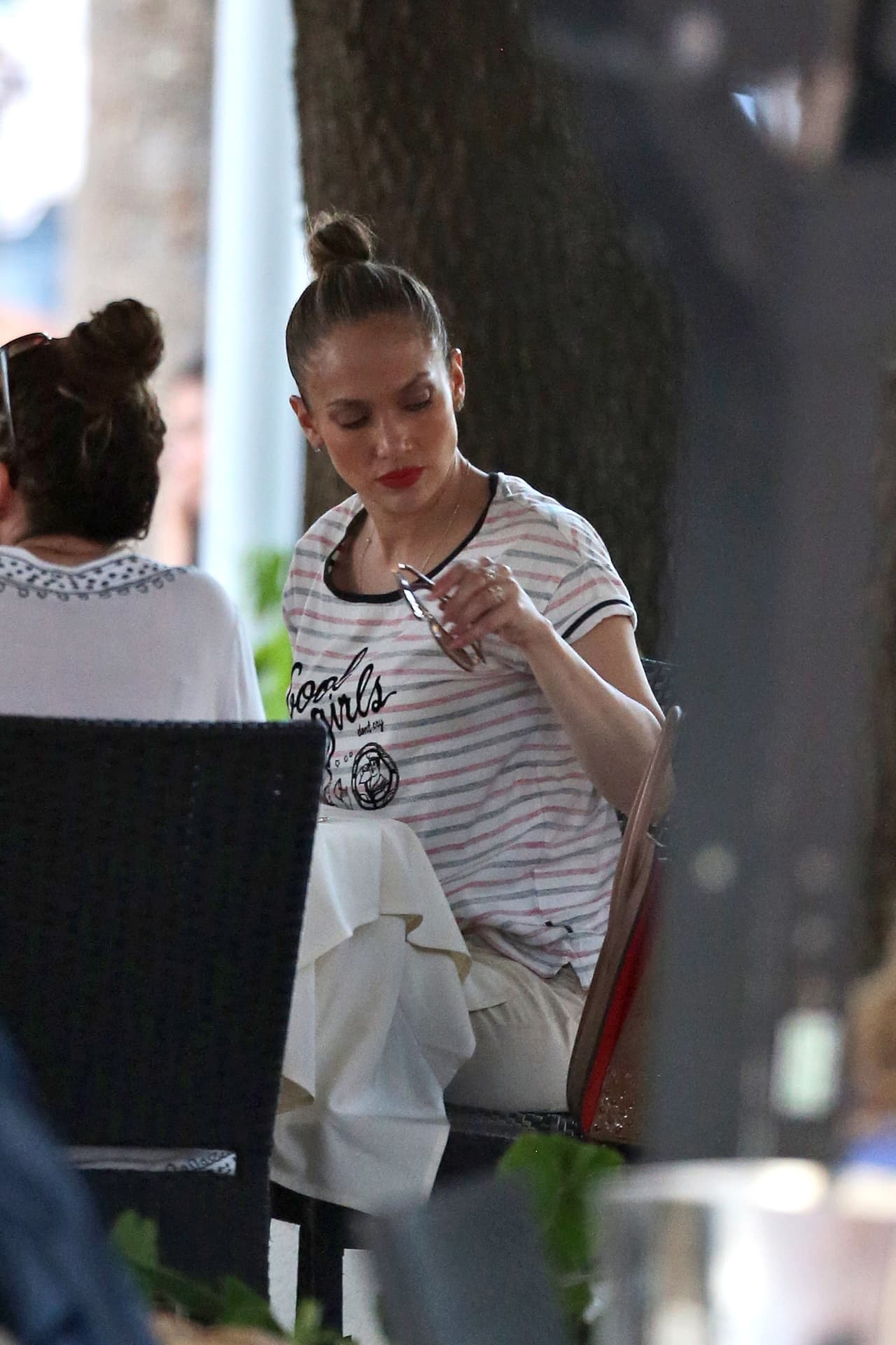 Esta vez su novio, Casper Smart, no los acompañó.