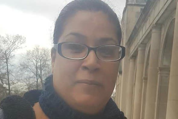 Sentir que también comparte Mabel Rivera, de 54 años de edad y recién llegada de Puerto Rico a la Ciudad de los Vientos, "El congresista Gutiérrez no debería irse. Ha hecho una labor excelente para ayudar a sus compatriotas, es un buen hombre y no debería de retirarse".